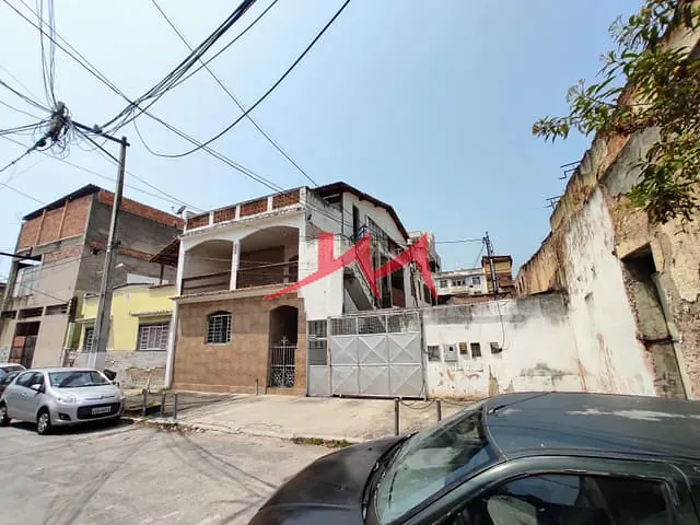 Prédio com 270m², à venda, no bairro Barreto em Niterói