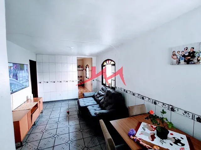 Prédio com 270m², à venda, no bairro Barreto em Niterói