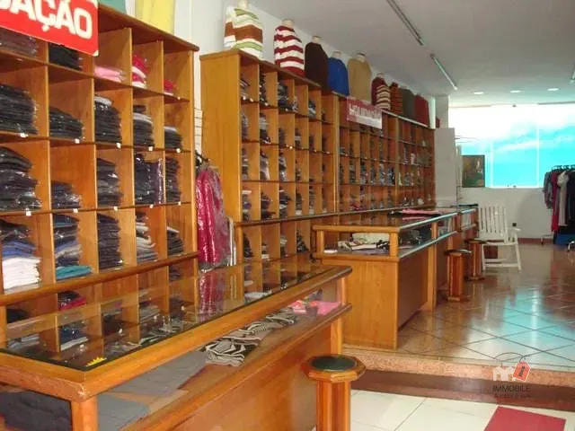 Prédio à venda, no bairro Alto da Serra em Petrópolis