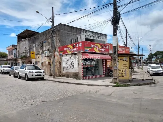 Prédio à venda, no bairro Peixinhos em Olinda