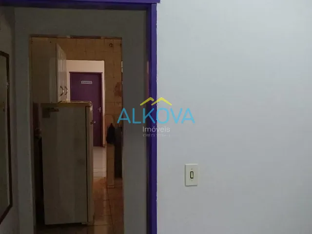Prédio com 256m², à venda, no bairro Jardim das Indústrias em São José dos Campos