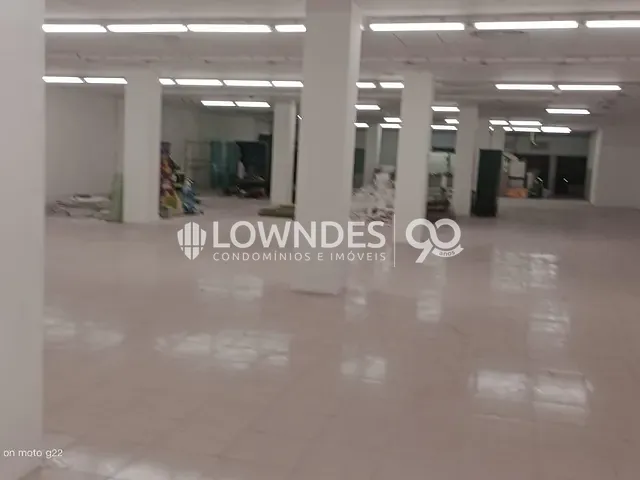 Prédio com 3840m², para alugar, no bairro Madureira em Rio de Janeiro