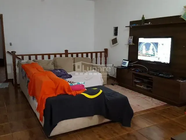 Prédio com 200m², à venda, no bairro Mogi Moderno em Mogi das Cruzes