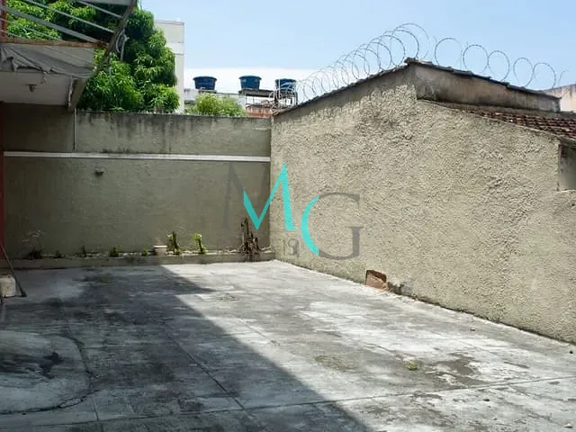 Prédio à venda, no bairro Rocha em Rio de Janeiro