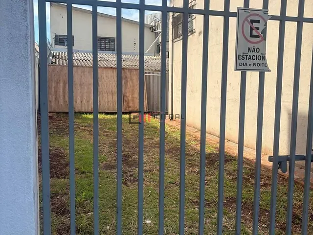 Prédio com 1119m², à venda, no bairro Centro em Arapongas