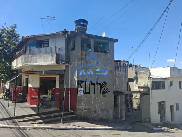 Prédio com 449m², à venda, no bairro Limoeiro em São Paulo