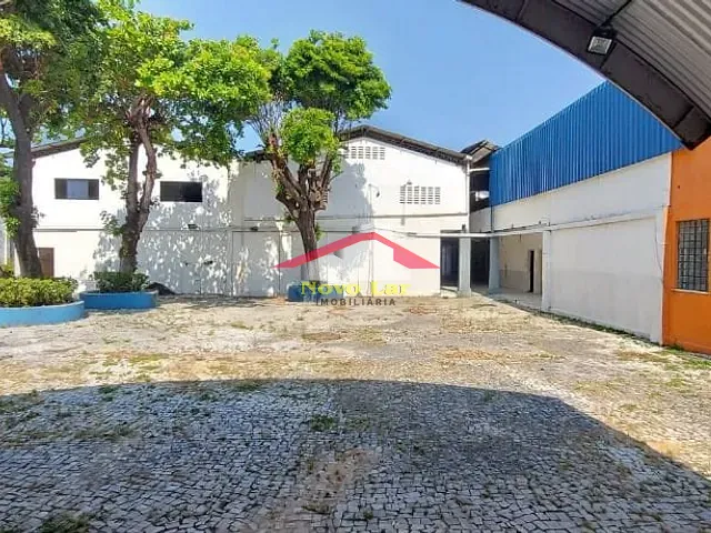 Prédio para alugar, no bairro Parangaba em Fortaleza