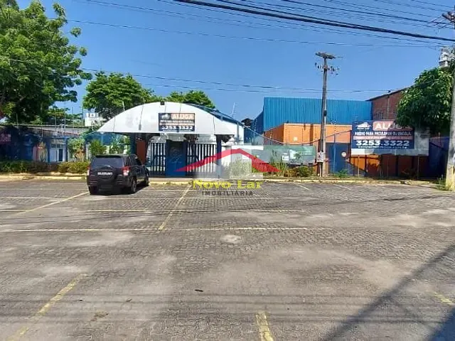 Prédio para alugar, no bairro Parangaba em Fortaleza