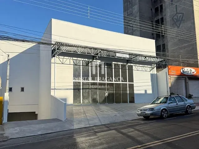 Prédio para alugar, no bairro Centro em Bragança Paulista