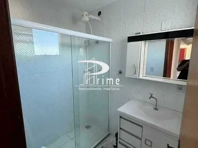Prédio com 390m², à venda, no bairro Extensão Serramar em Rio das Ostras