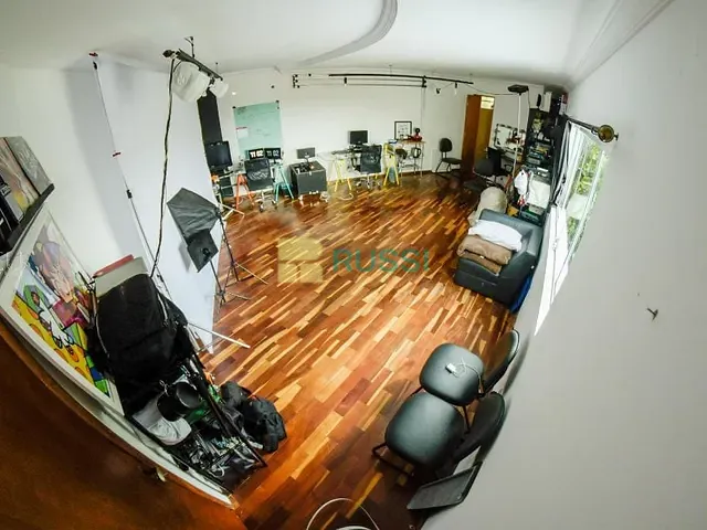 Prédio com 1000m², à venda ou para alugar, no bairro Centro em São José dos Campos