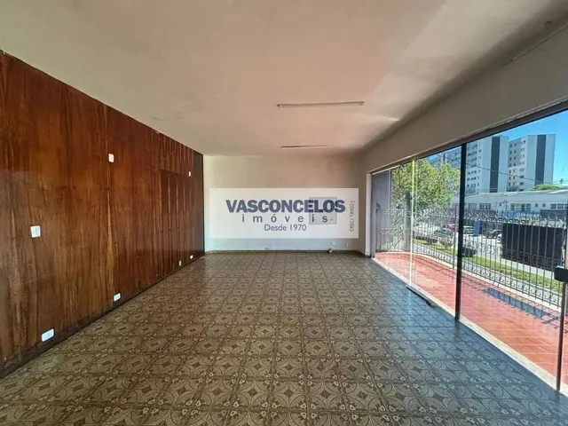 Prédio com 187m² 5 quartos e 3 banheiros, para alugar, no bairro Jardim São Dimas em São José Dos Campos