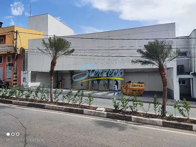 Prédio com 675m², à venda, no bairro Centro em Vinhedo