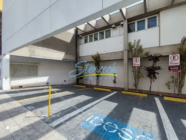 Prédio com 675m², à venda, no bairro Centro em Vinhedo