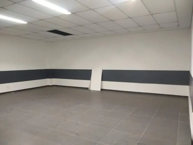 Prédio para alugar, no bairro Centro em Santo André