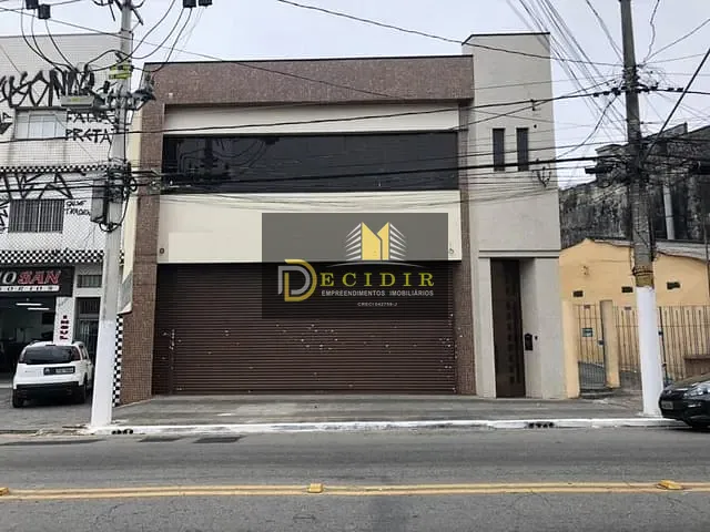 Prédio com 700m², para alugar, no bairro Vila Ré em São Paulo