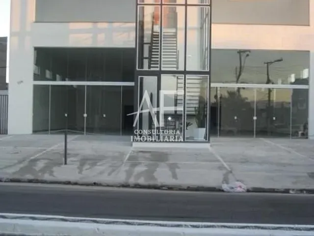 Prédio com 524m², à venda, no bairro Jardim Independência em Taubaté