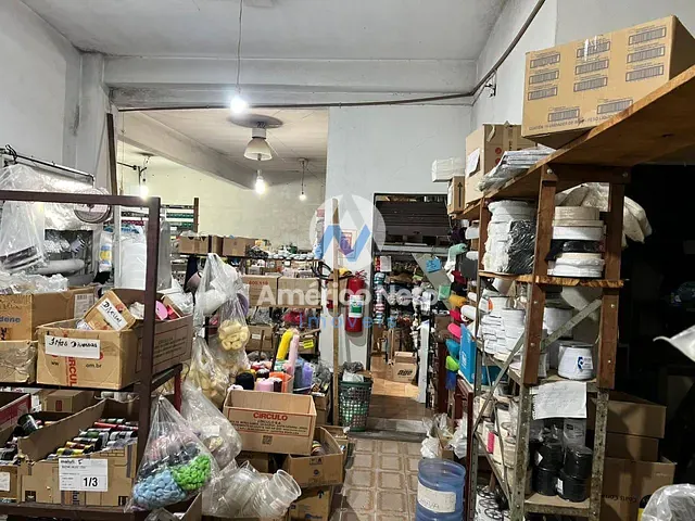 Prédio à venda ou para alugar, no bairro Vila Bela Vista em Santo André