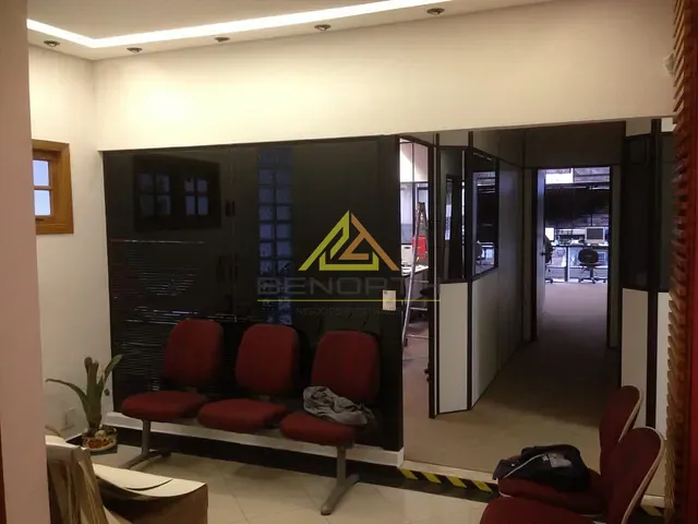 Prédio com 750m², para alugar, no bairro Vila Amália (Zona Norte) em São Paulo
