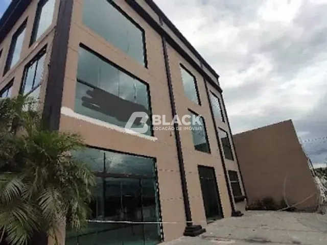 Prédio com 600m², para alugar, no bairro Jardim Emilia em Sorocaba