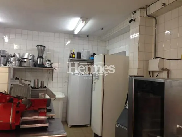 Prédio com 375m², à venda ou para alugar, no bairro Centro em Campinas