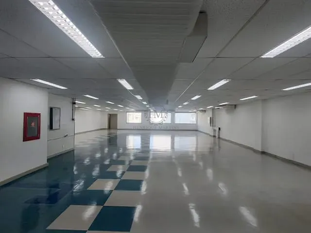 Prédio com 2150m², à venda ou para alugar, no bairro Centro em Rio de Janeiro