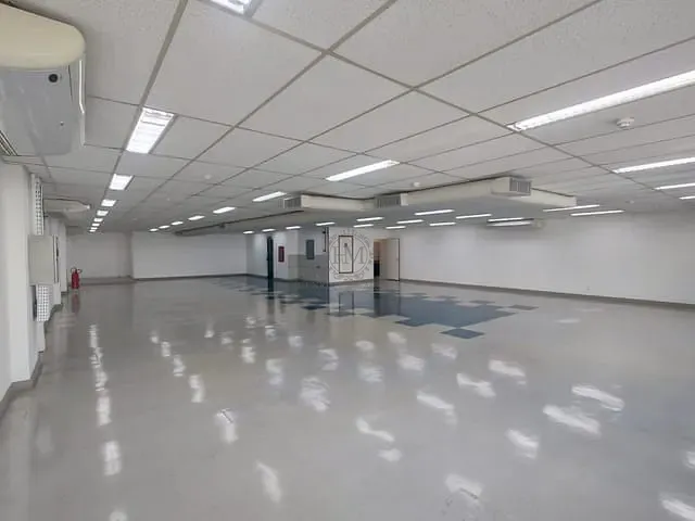 Prédio com 2150m², à venda ou para alugar, no bairro Centro em Rio de Janeiro