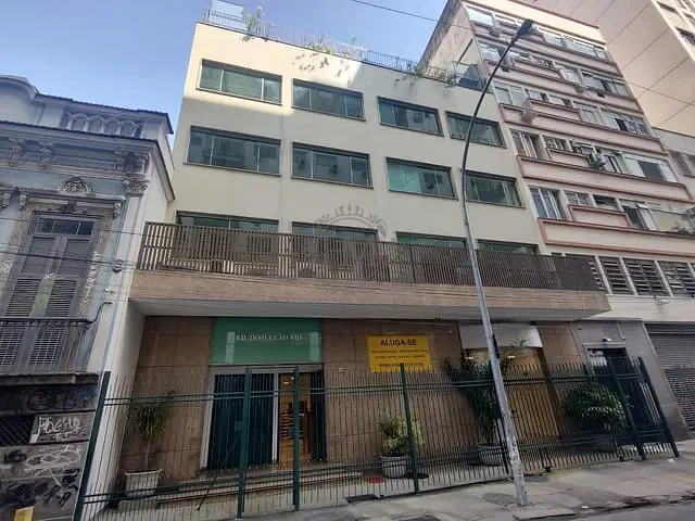 Prédio com 2150m², à venda ou para alugar, no bairro Centro em Rio de Janeiro
