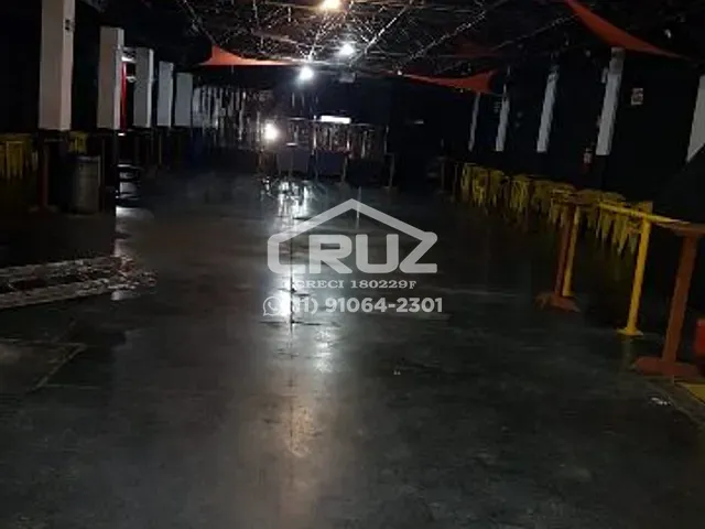 Prédio com 1974m², à venda ou para alugar, no bairro Centro em Santo André
