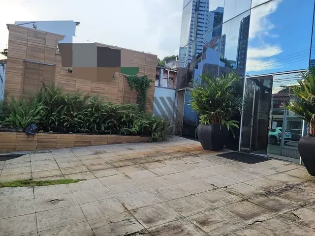 Prédio à venda, no bairro Marco em Belém