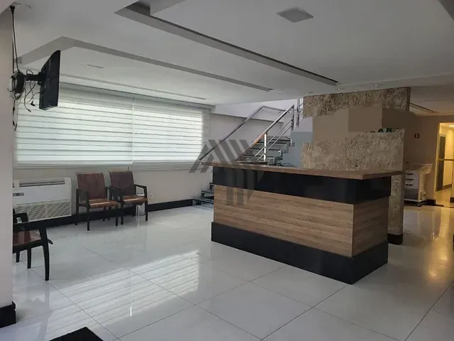 Prédio à venda, no bairro Marco em Belém