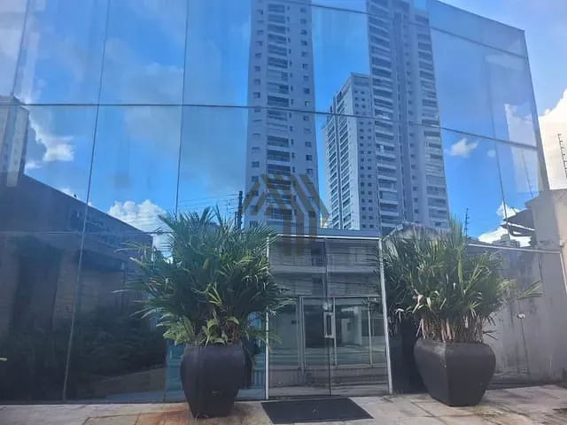 Prédio à venda, no bairro Marco em Belém