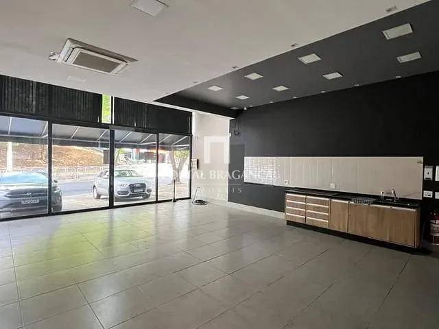 Prédio com 350m², à venda, no bairro Jardim América em Bragança Paulista
