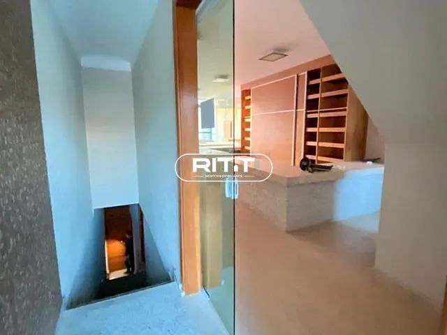 Prédio com 247m², à venda, no bairro Bosque em Campinas