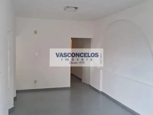 Prédio com 200m² 1 quarto e 2 banheiros, para alugar, no bairro Jardim Satélite em São José Dos Campos