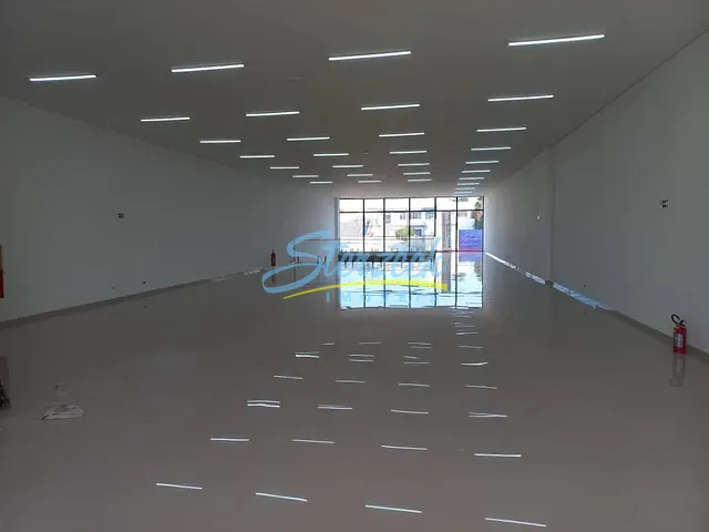 Prédio com 508m², à venda ou para alugar, no bairro Centro em Vinhedo