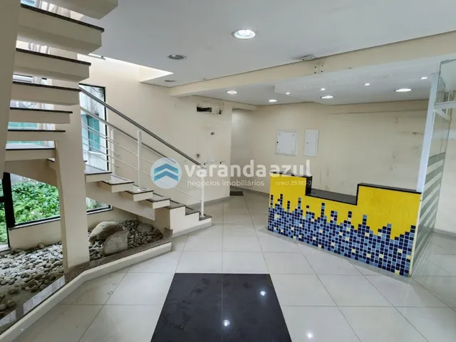 Prédio com 233m², à venda ou para alugar, no bairro Braz Cubas em Mogi das Cruzes