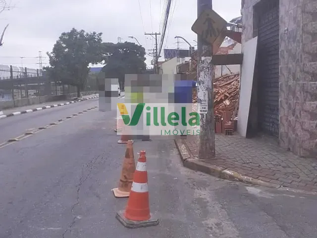 Prédio com 139m², à venda, no bairro Centro em Poá