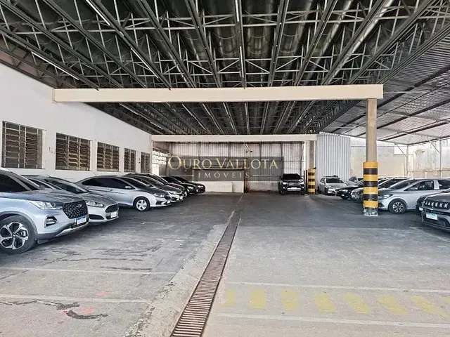 Prédio com 1406m², à venda, no bairro Cambuci em São Paulo