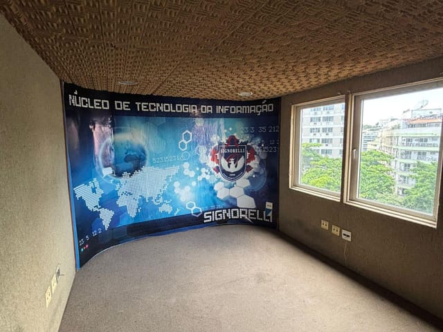 Prédio com 900m², para alugar, no bairro Freguesia (Jacarepaguá) em Rio de Janeiro