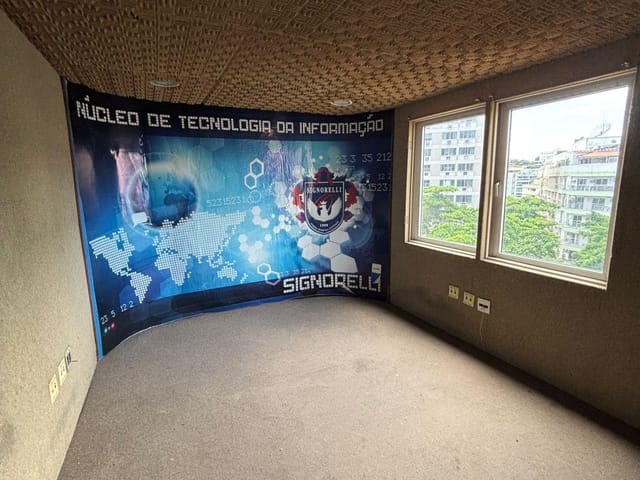 Prédio com 900m², para alugar, no bairro Freguesia (Jacarepaguá) em Rio de Janeiro