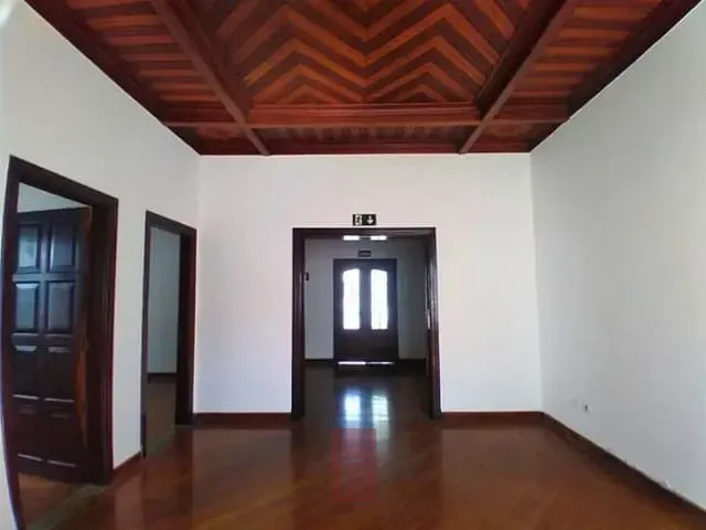 Prédio com 498m², para alugar, no bairro Santana em São Paulo