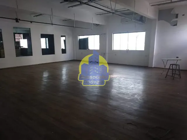 Prédio com 750m², à venda ou para alugar, no bairro Jaguaribe em Osasco