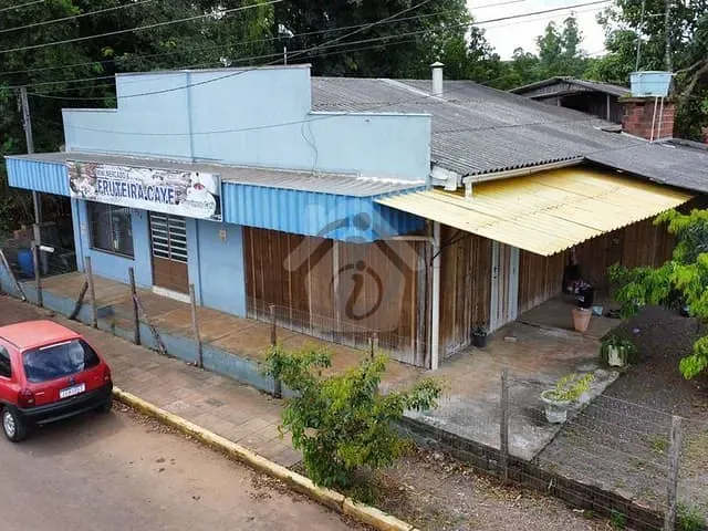 Prédio com 100m², à venda, no bairro Canabarro em Teutônia