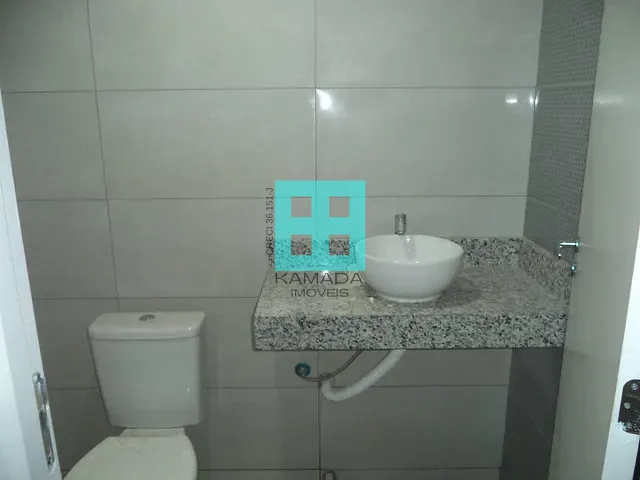 Prédio com 870m², para alugar, no bairro Rochdale em Osasco