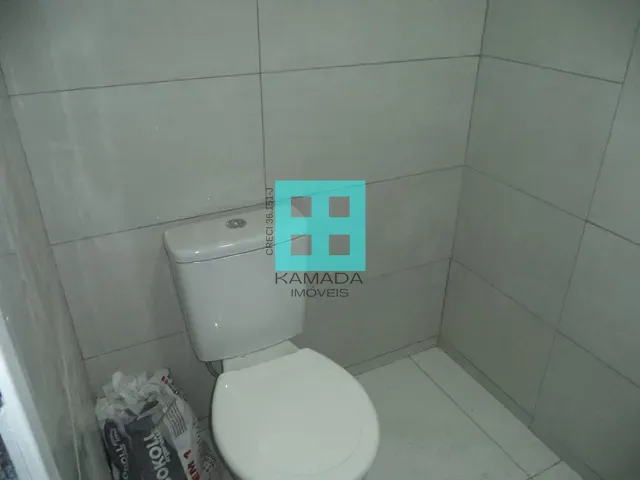 Prédio com 870m², para alugar, no bairro Rochdale em Osasco