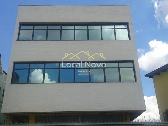 Prédio com 400m², à venda, no bairro Vila Galvão em Guarulhos