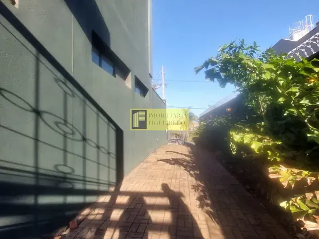 Prédio com 3000m², para alugar, no bairro Santa Catarina em São José do Rio Preto
