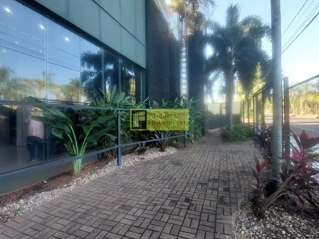 Prédio com 3000m², para alugar, no bairro Santa Catarina em São José do Rio Preto