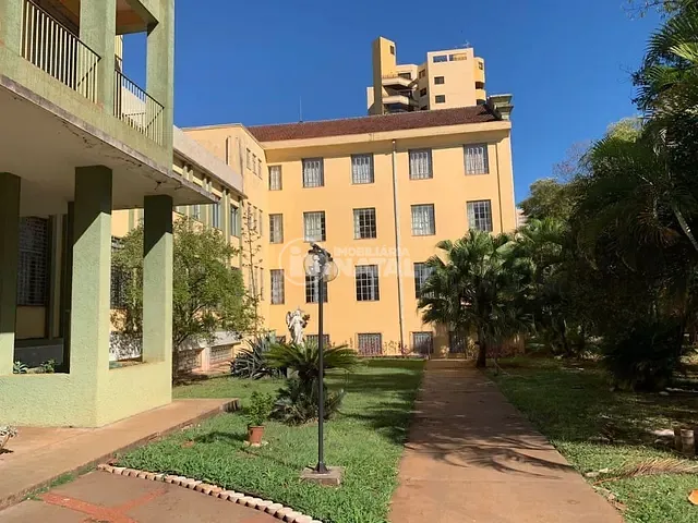 Prédio com 25000m², para alugar, no bairro Cilo II em Londrina